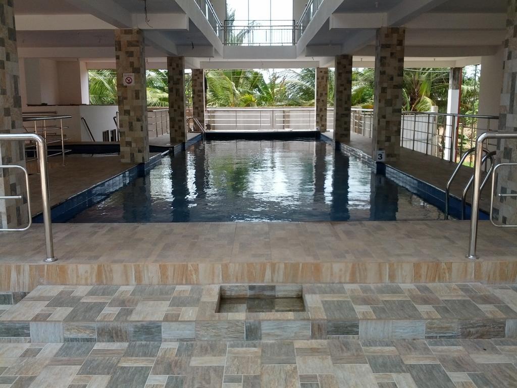 Happy Leoni Hotel Anuradhapura Exterior photo
