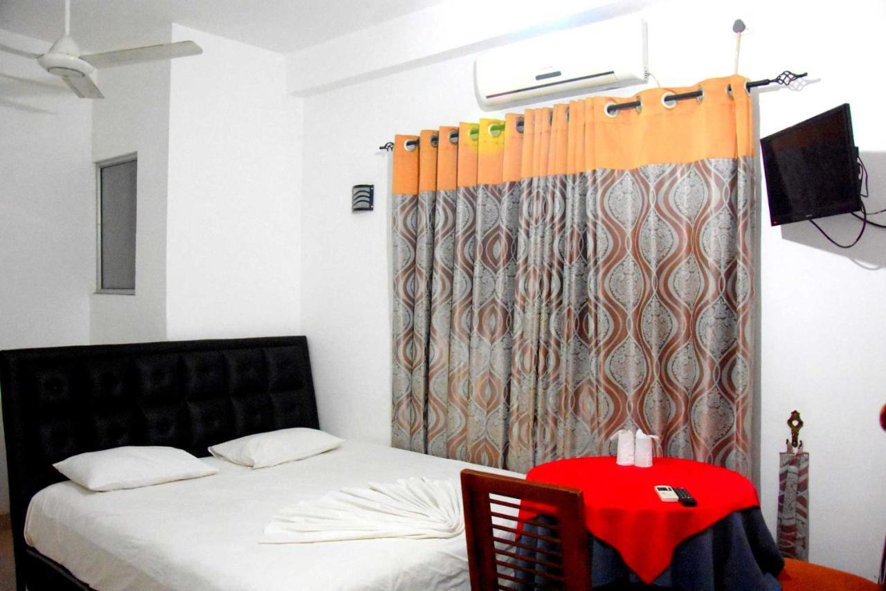 Happy Leoni Hotel Anuradhapura Exterior photo